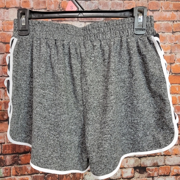 Shosho Shorts Womens Medium Black Gray Pull On Elastic Waist Stretch Active. mb - Picture 2 of 8